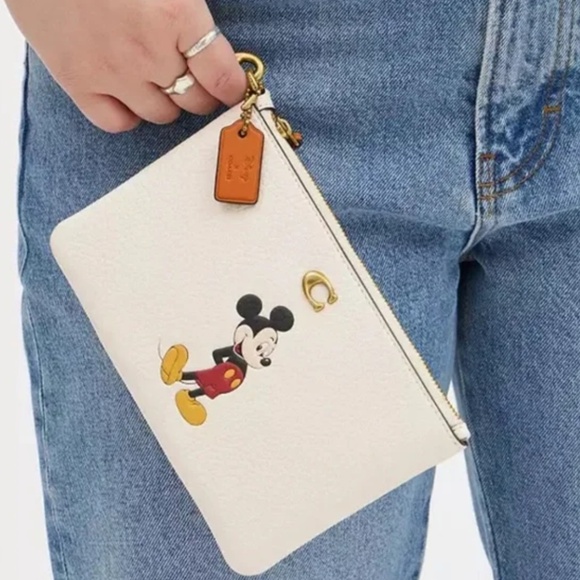 Authentic Disney X Coach Small Wristlet In Regenerative Leather With Mickey Mou - Picture 3 of 3